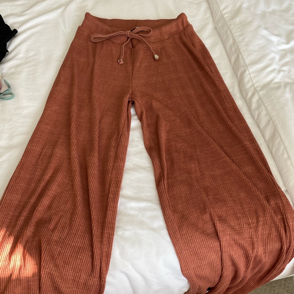 ZARA Wide leg pants